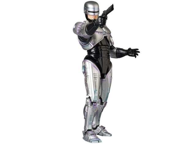 robocop statue